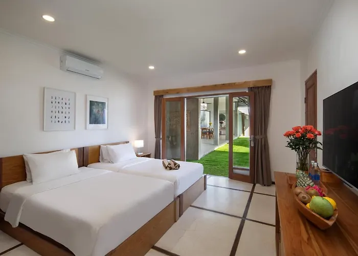 Location, 9 Bedr Pool Villa, Close To * Seminyak