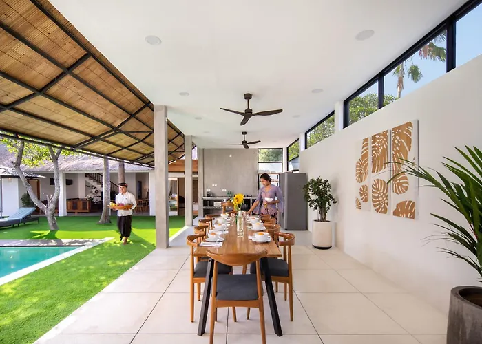 Location, 9 Bedr Pool Villa, Close To Villa *