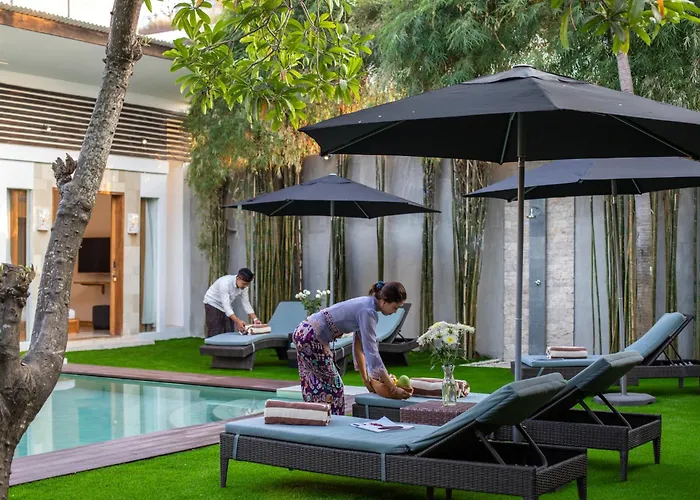 Location, 9 Bedr Pool Villa, Close To Villa Seminyak