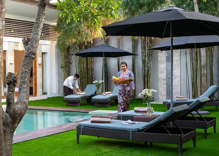 Location, 9 Bedr Pool Villa, Close To Villa