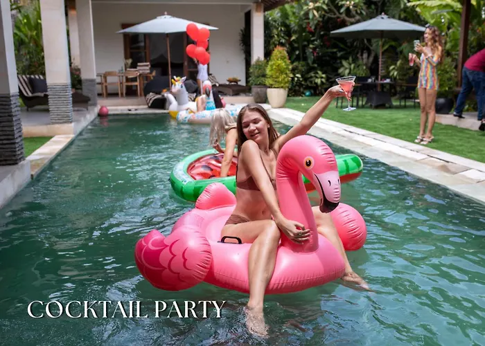 Location, 9 Bedr Pool Villa, Close To Seminyak